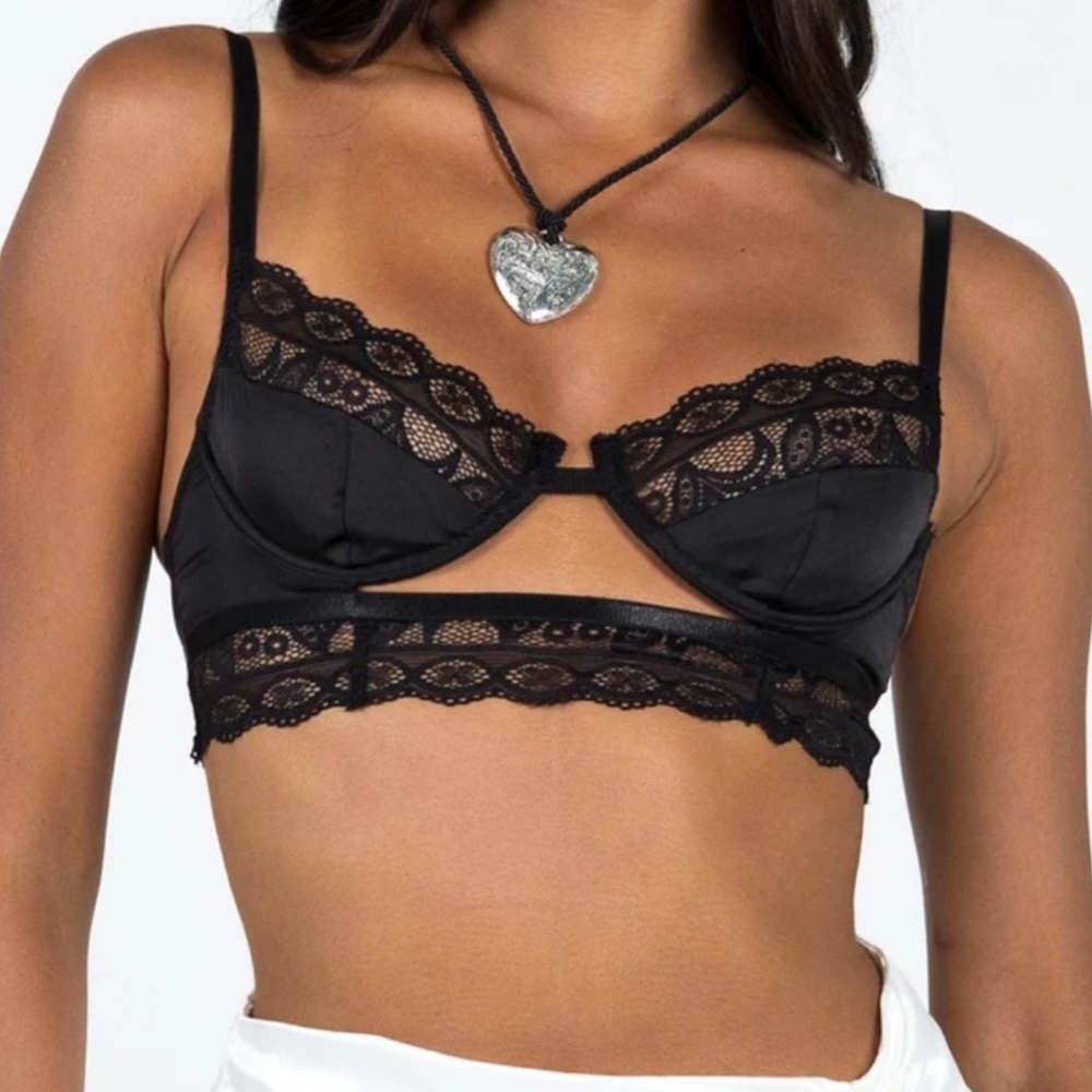 NWT Princess Polly Skylar black bralette Sz 6